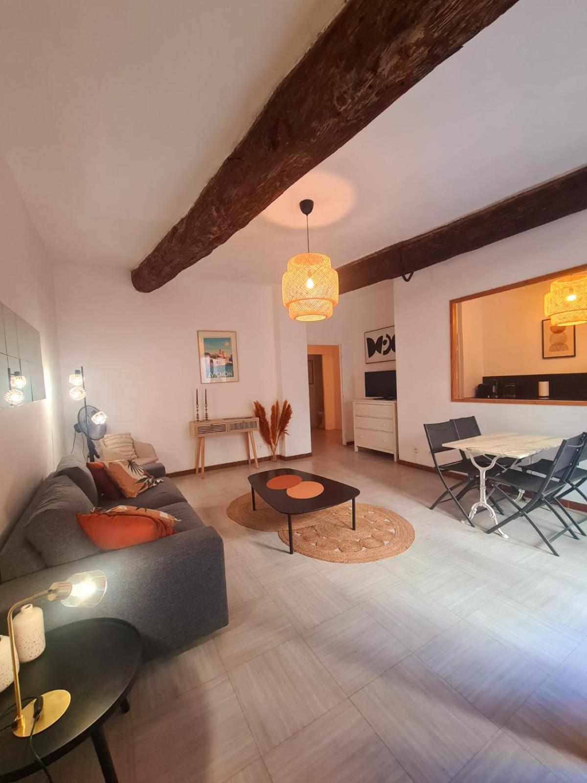 Appartement Intra Muros Avec Cour Privee Avignon Exteriör bild
