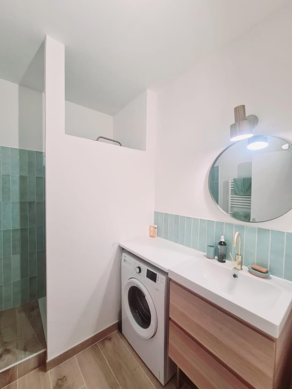 Appartement Intra Muros Avec Cour Privee Avignon Exteriör bild