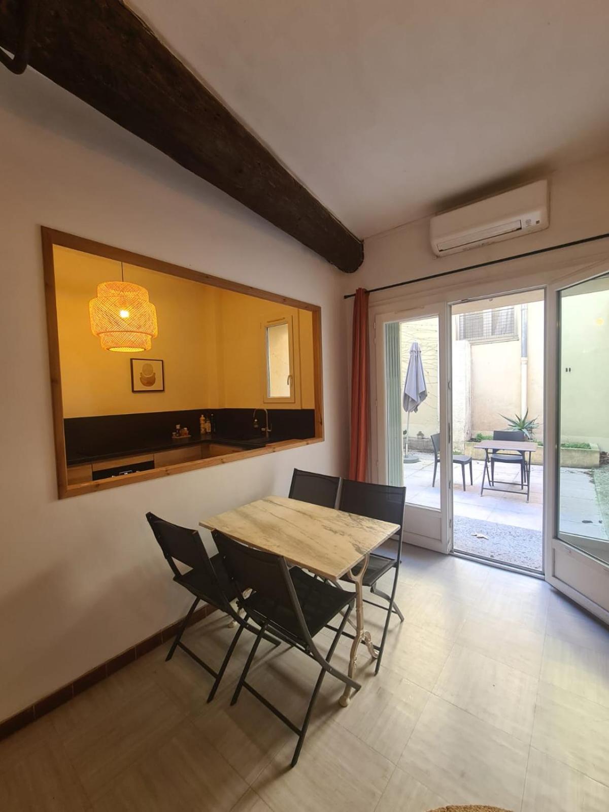 Appartement Intra Muros Avec Cour Privee Avignon Exteriör bild
